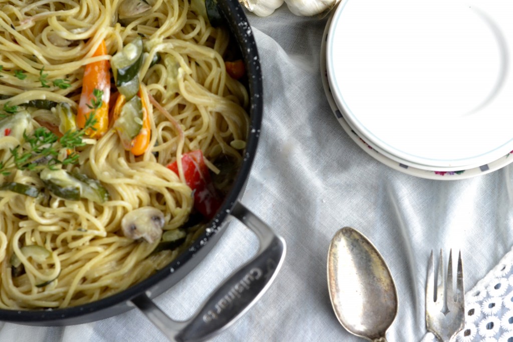 One Pot Wonder Zucchini and Garlic Pasta Recipe 1